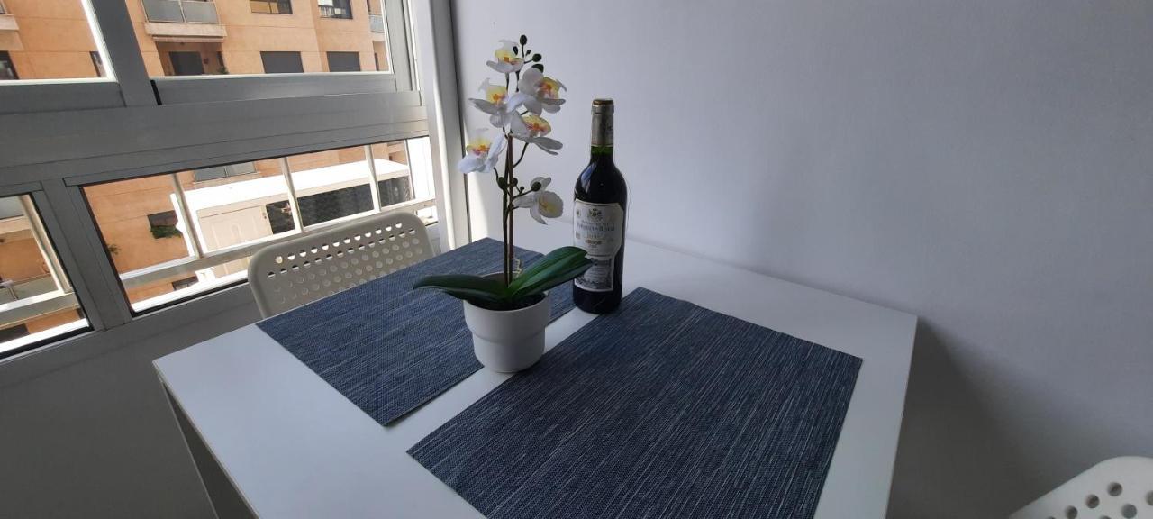 Estudio Torremolinos Centro By Ava Apartments Wifi Y Smart Tv Екстер'єр фото